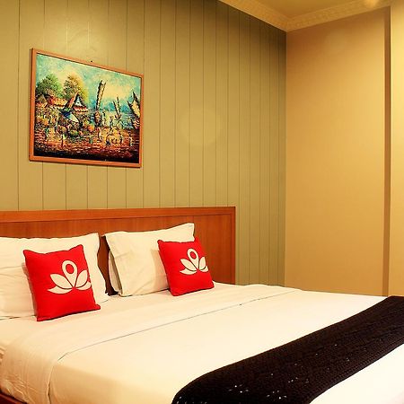 Zen Rooms Bukit Tunggul Bandung Kültér fotó